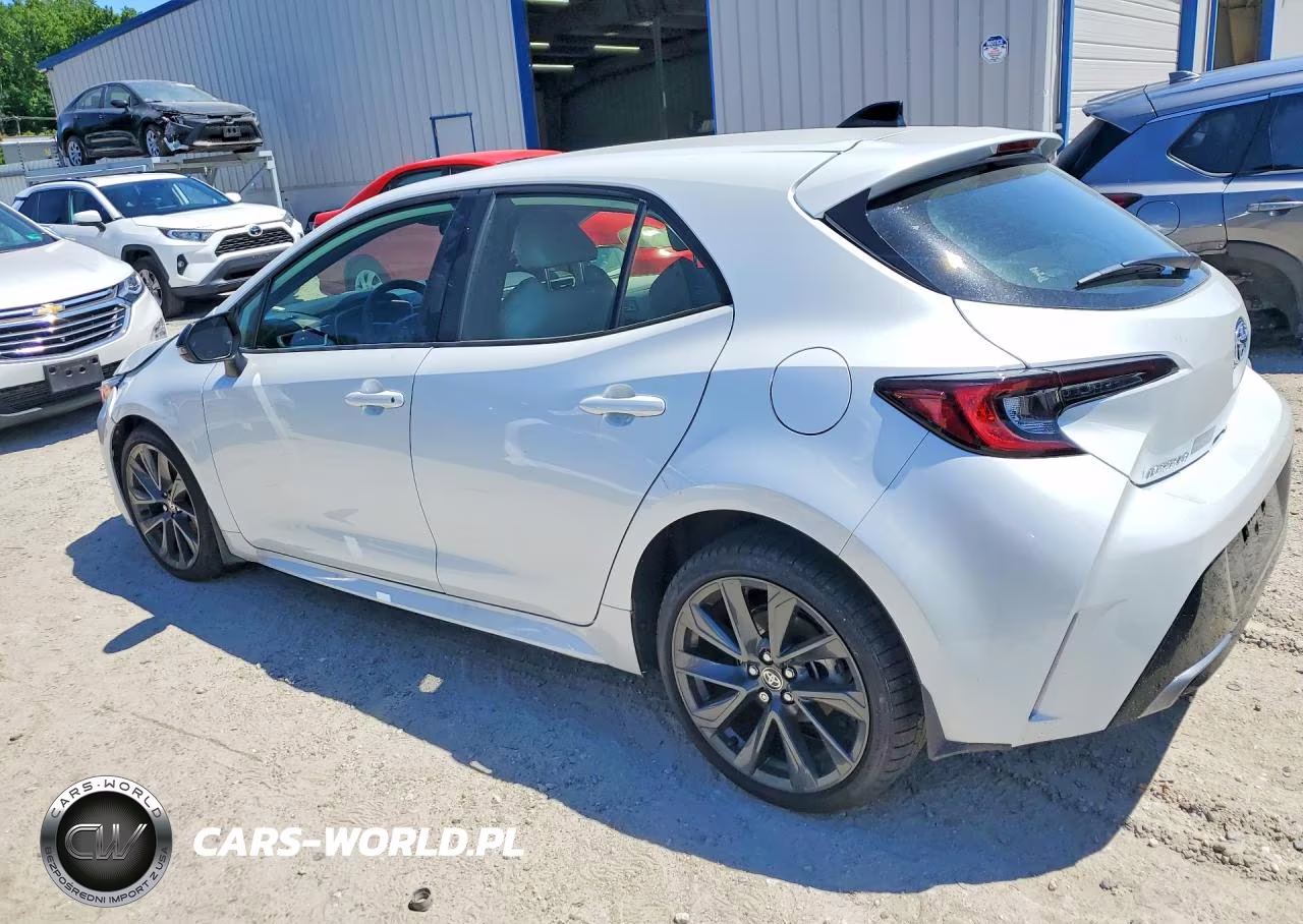 2026 Toyota Corolla Xse VIN:JTNC4MBE1T3261167 - 2