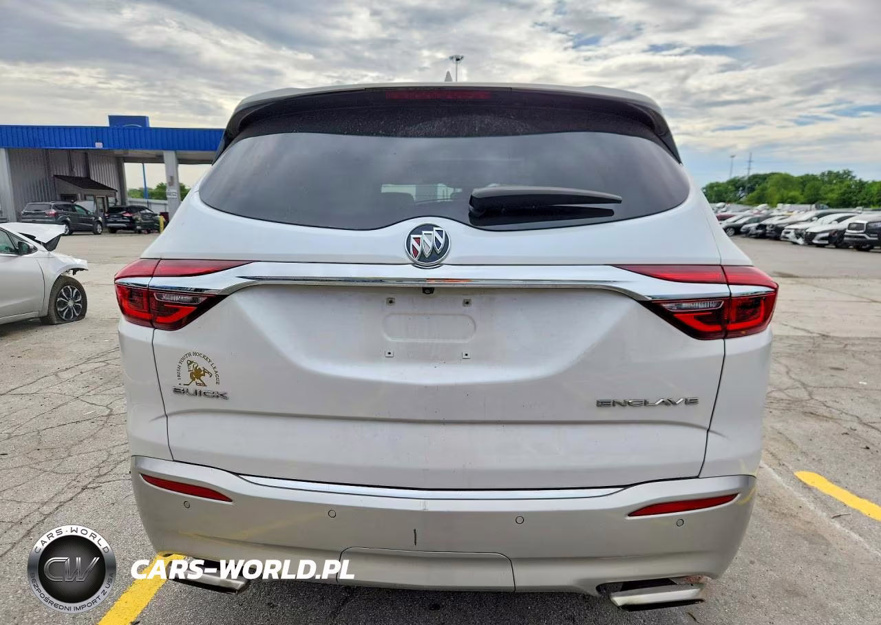 2018 Buick Enclave Essence VIN:5GAEVAKW8JJ141670 - 6
