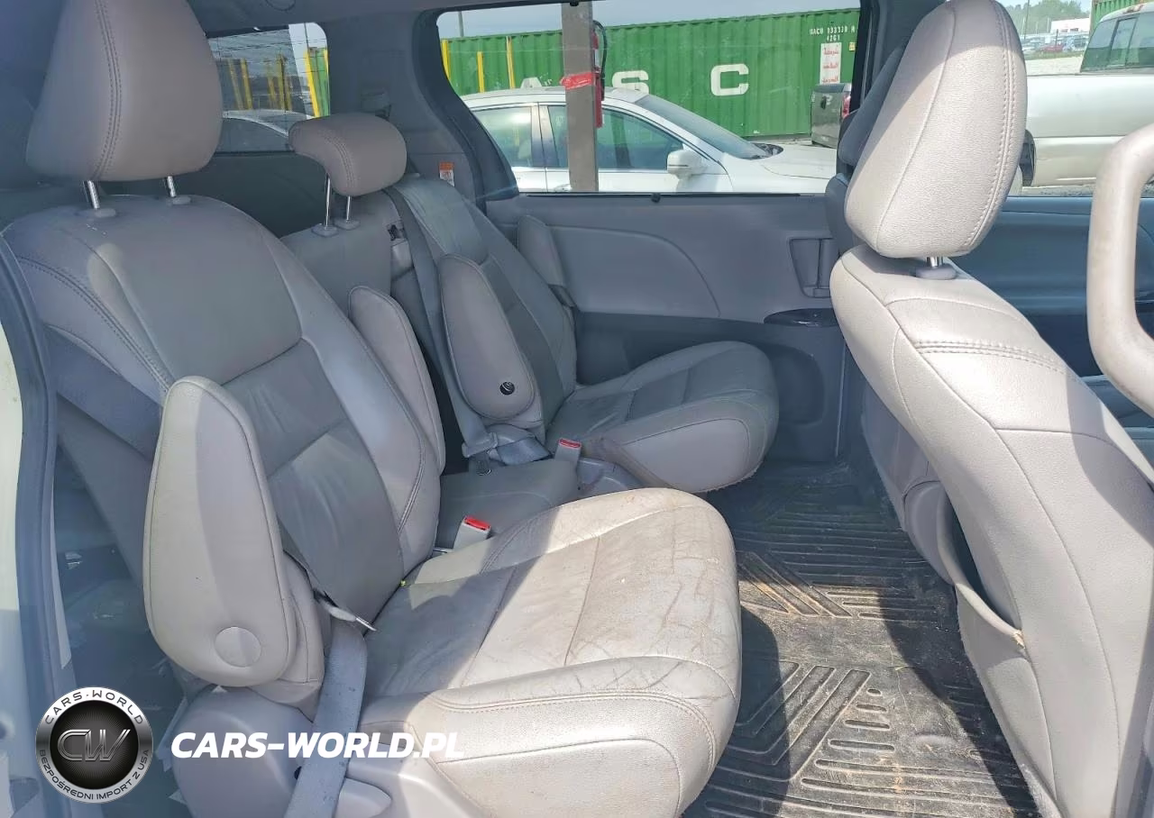 2015 Toyota Sienna Xle Premium 8-Passenger VIN:5TDYK3DC4FS670787 - 10