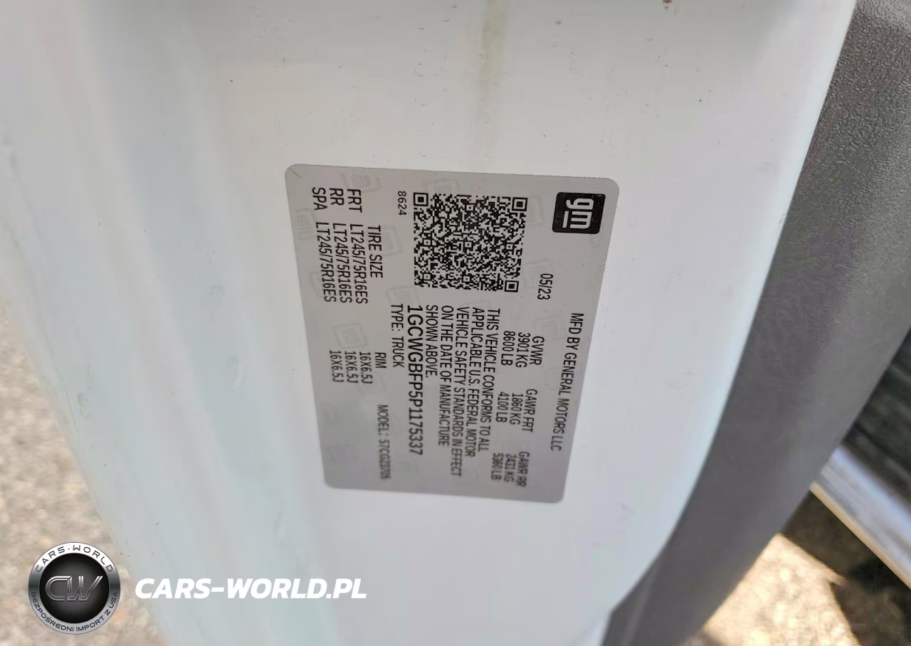2023 Chevrolet Express 2500 Delivery Van VIN:1GCWGBFP5P1175337 - 13