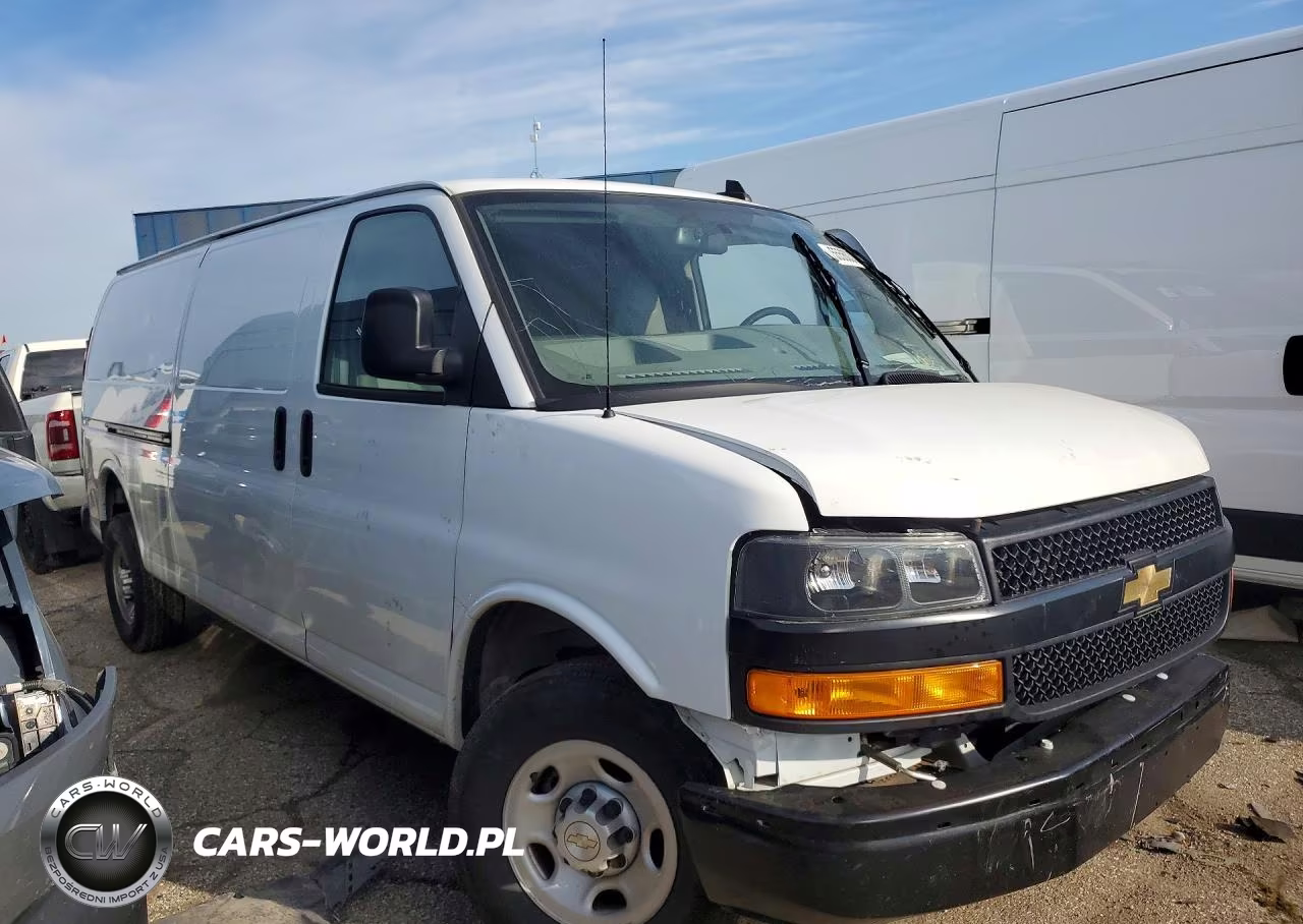 2023 Chevrolet Express 2500 Delivery Van VIN:1GCWGBFP5P1175337 - 4