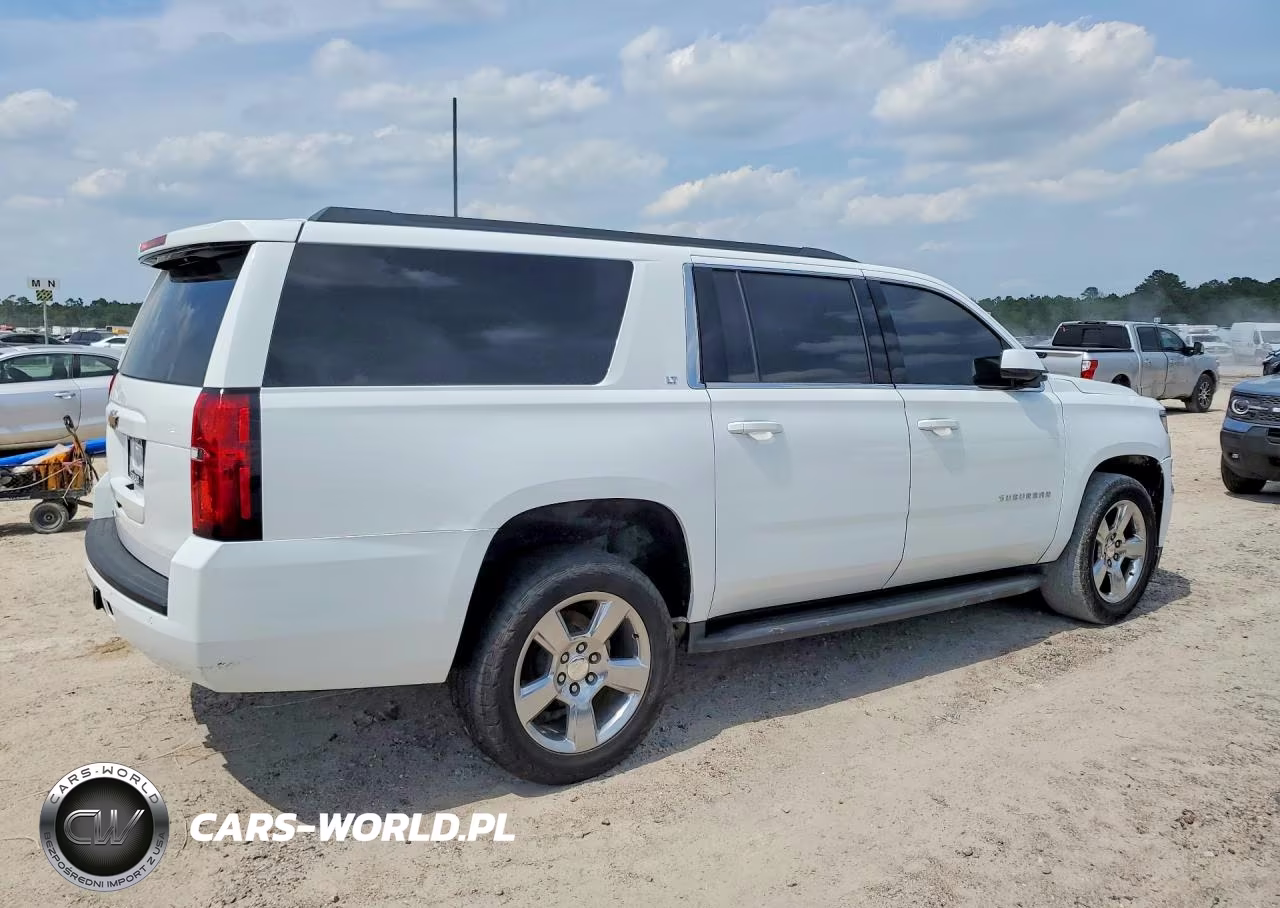 2020 Chevrolet Suburban C1500 Lt VIN:1GNSCHKCXLR124032 - 3
