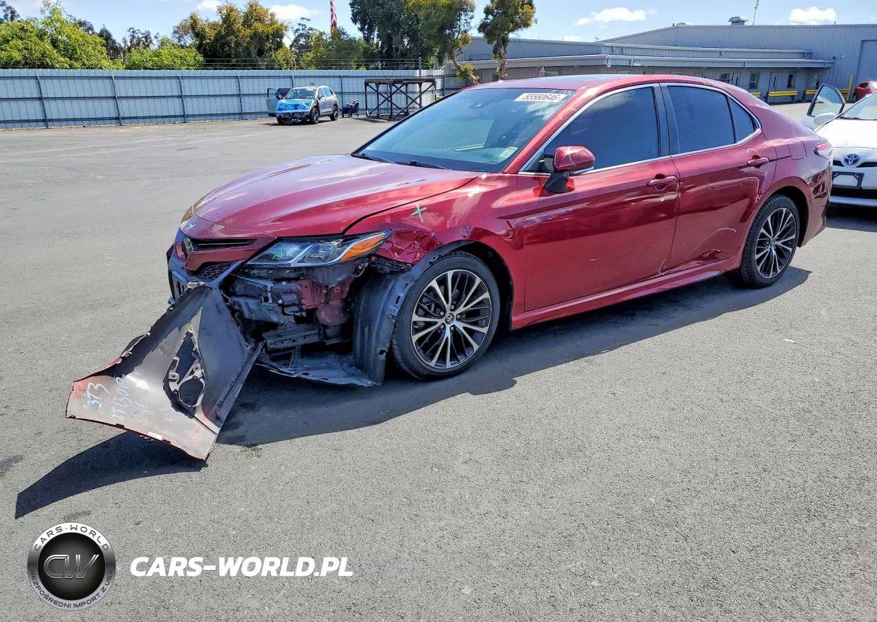 2018 Toyota Camry Se – zdjęcie 1 z 12
