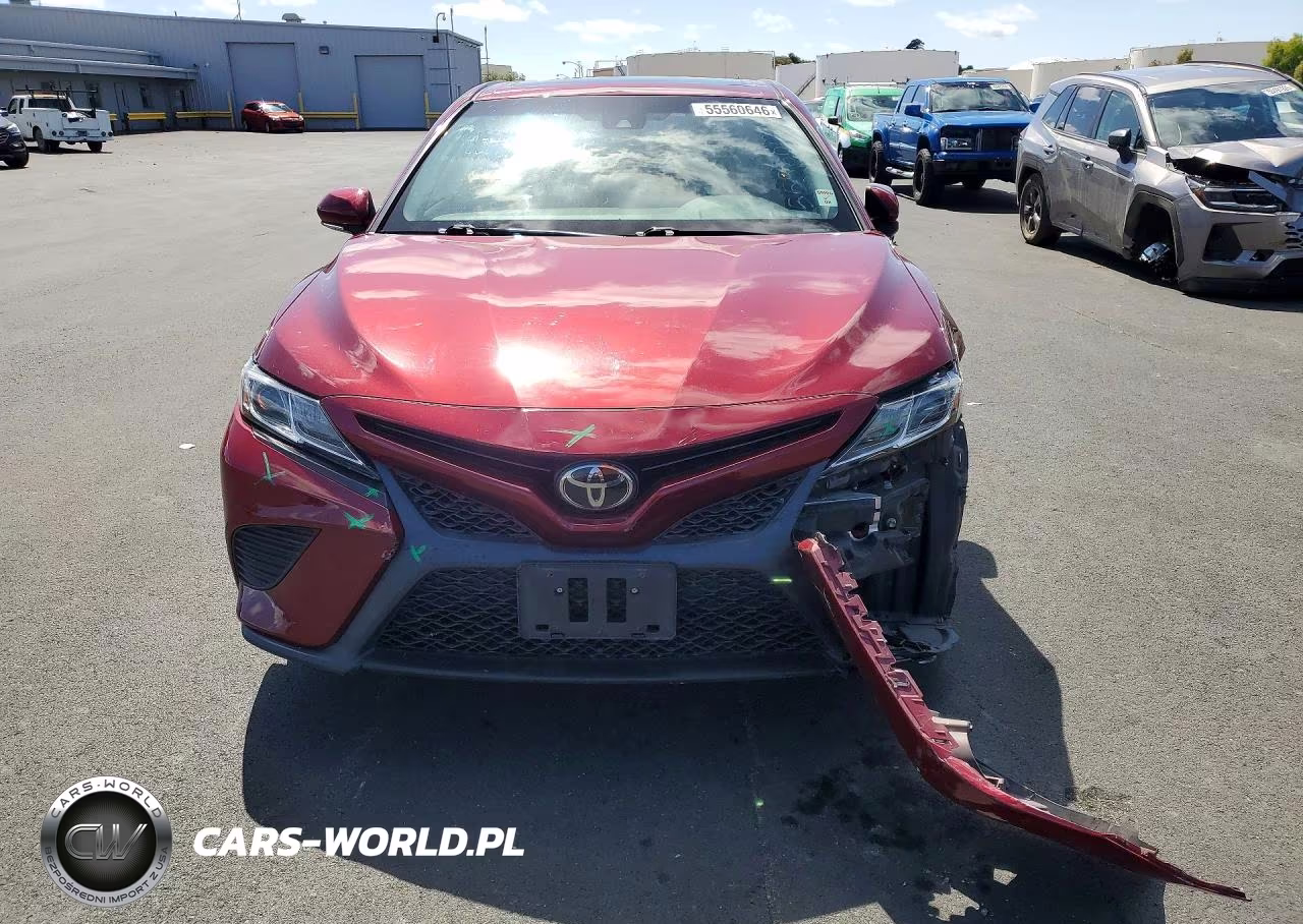 2018 Toyota Camry Se VIN:4T1B11HK0JU656657 - 5