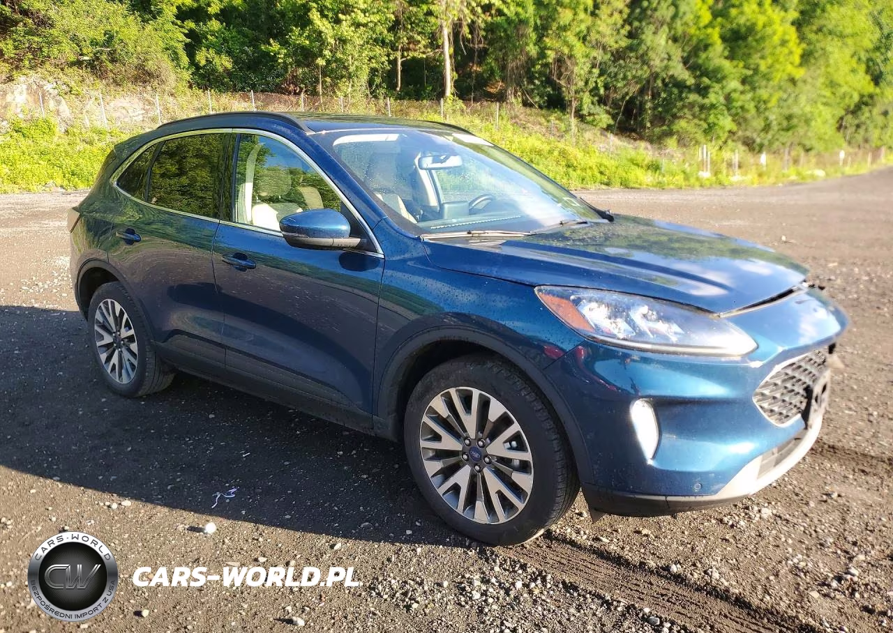 2020 Ford Escape Titanium VIN:1FMCU9J99LUA65067 - 4