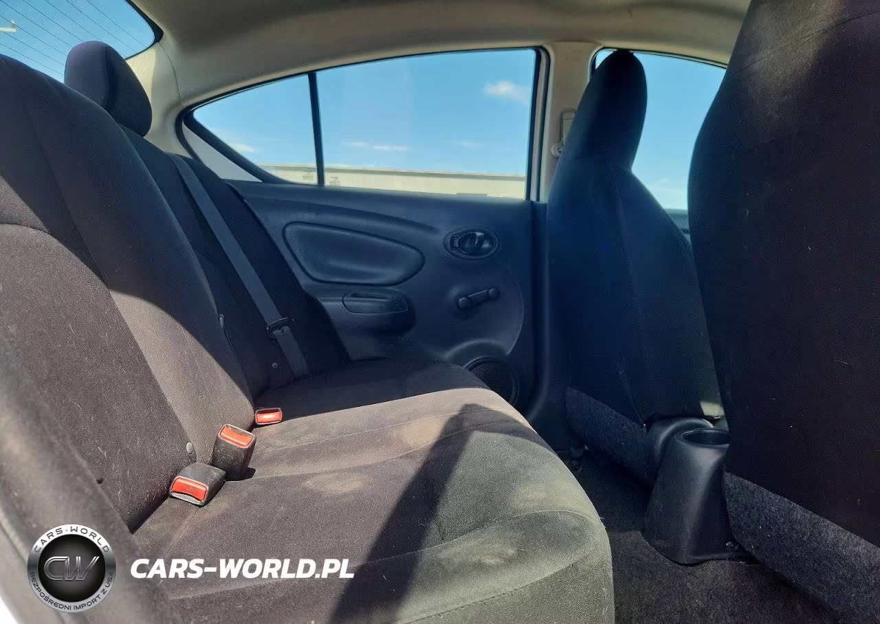 2014 Nissan Versa 1.6 S Plus VIN:3N1CN7AP5EL847077 - 10