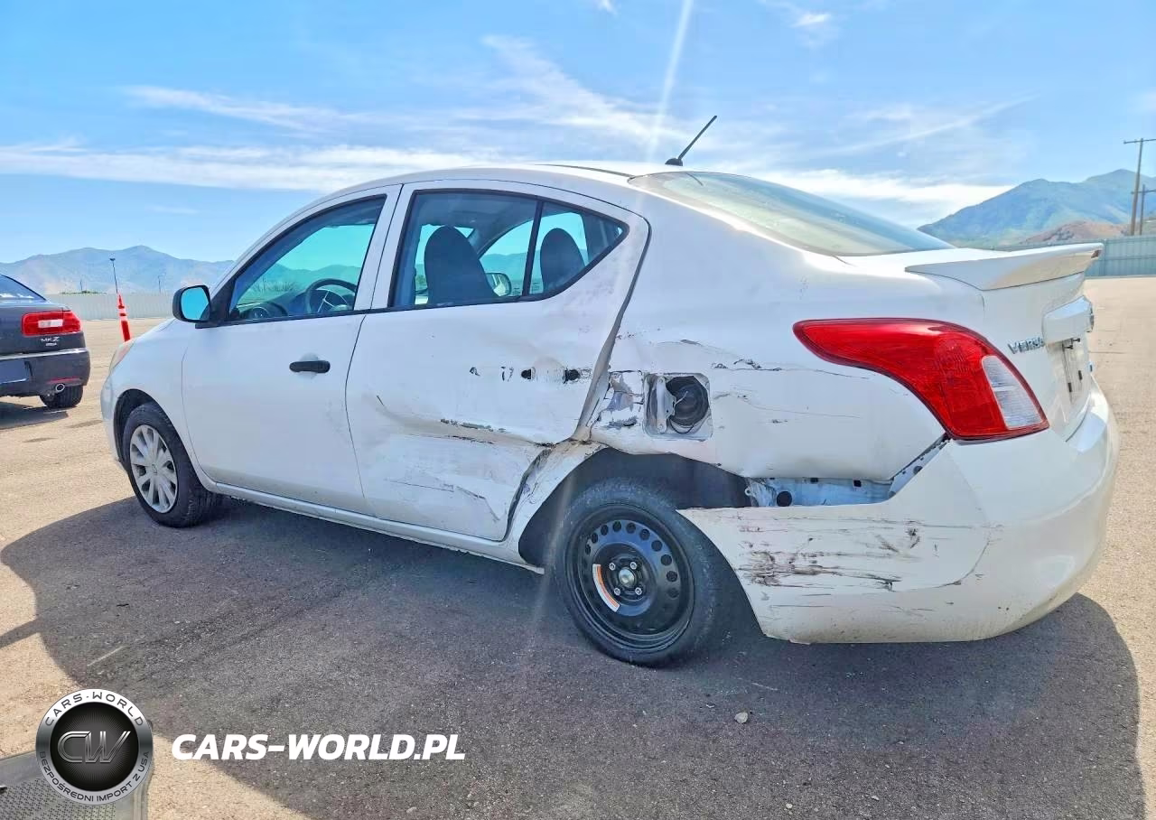 2014 Nissan Versa 1.6 S Plus VIN:3N1CN7AP5EL847077 - 2