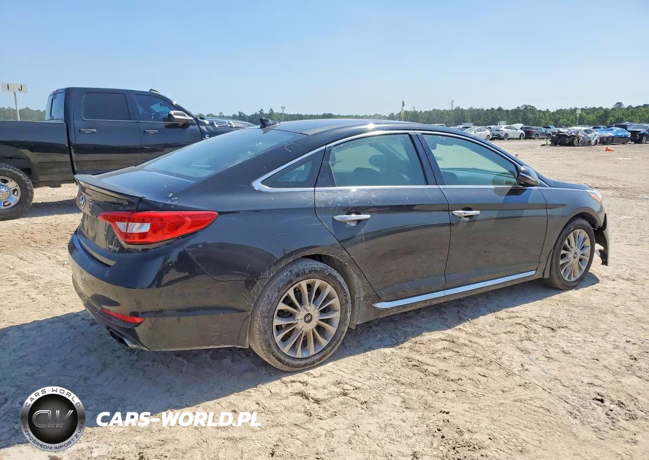 2015 Hyundai Sonata Limited VIN:5NPE34AF8FH132250 - 3