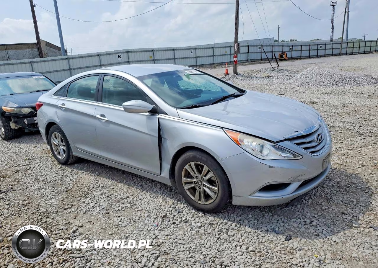 2011 Hyundai Sonata Gls VIN:5NPEB4AC0BH140295 - 4