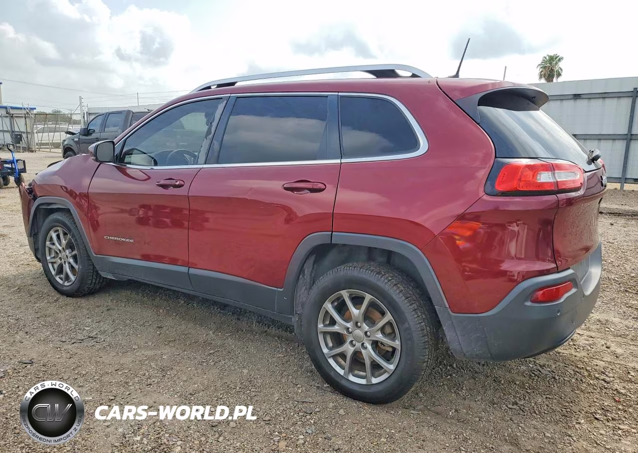 2018 Jeep Cherokee Latitude Plus VIN:1C4PJLLB5JD615681 - 2