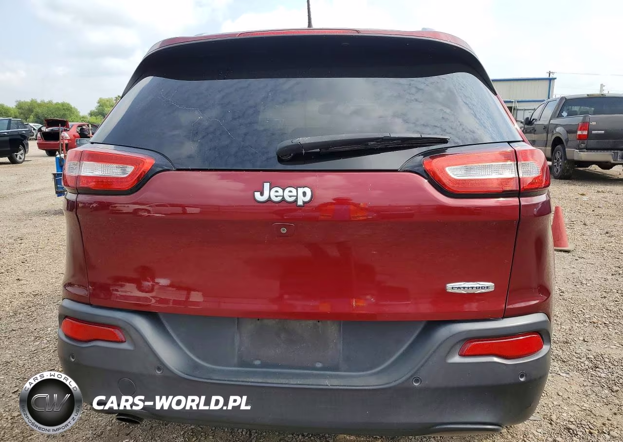 2018 Jeep Cherokee Latitude Plus VIN:1C4PJLLB5JD615681 - 6