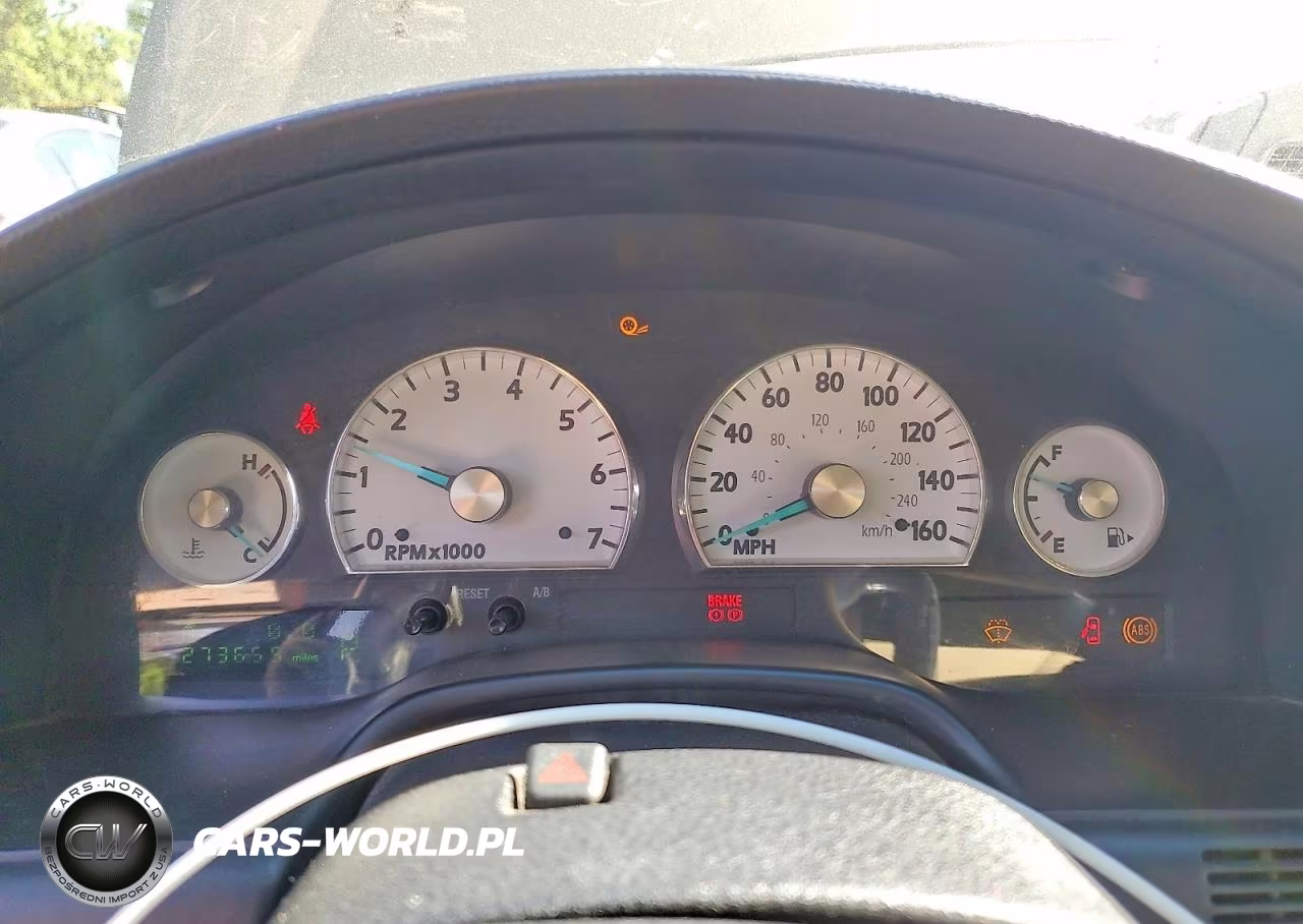 2005 Ford Thunderbird VIN:1FAHP60A05Y103198 - 9