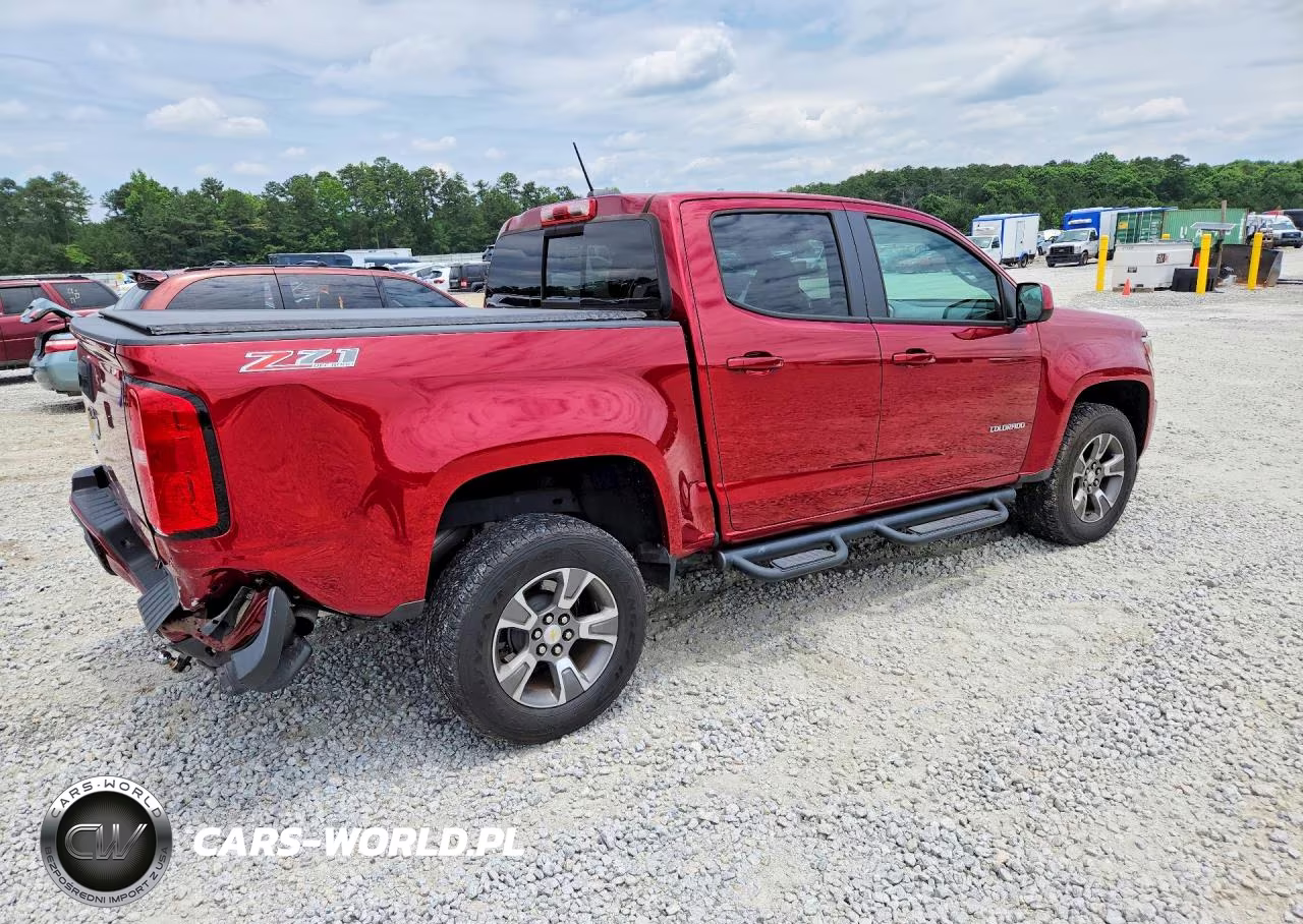 2020 Chevrolet Colorado Z71 VIN:1GCGTDEN7L1156875 - 3