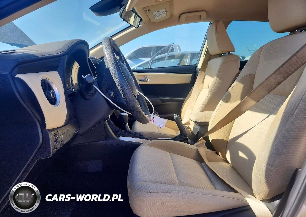 2017 Toyota Corolla Le VIN:5YFBURHE5HP734216 - 7