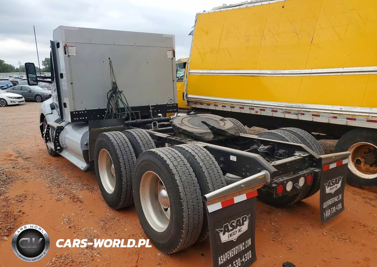 2020 Kenworth Constructi - Semi Truck VIN:1NKYD39X5LJ429463 - 3