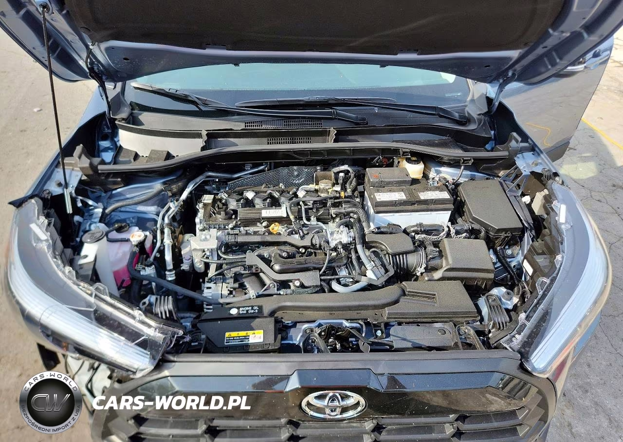 2026 Toyota Corolla Cross Xle VIN:7MUEAAAG7TV182629 - 12