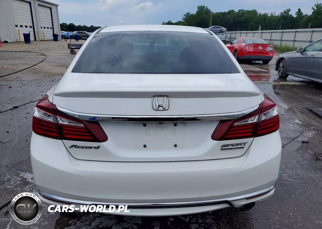 2017 Honda Accord Sport Special Edition VIN:1HGCR2F1XHA003378 - 6