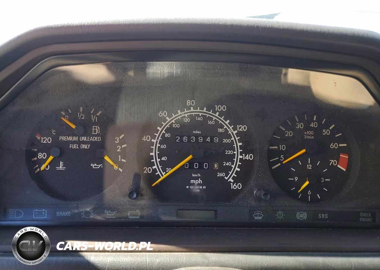 1995 Mercedes-Benz E 320 VIN:WDBEA92E3SF304552 - 9