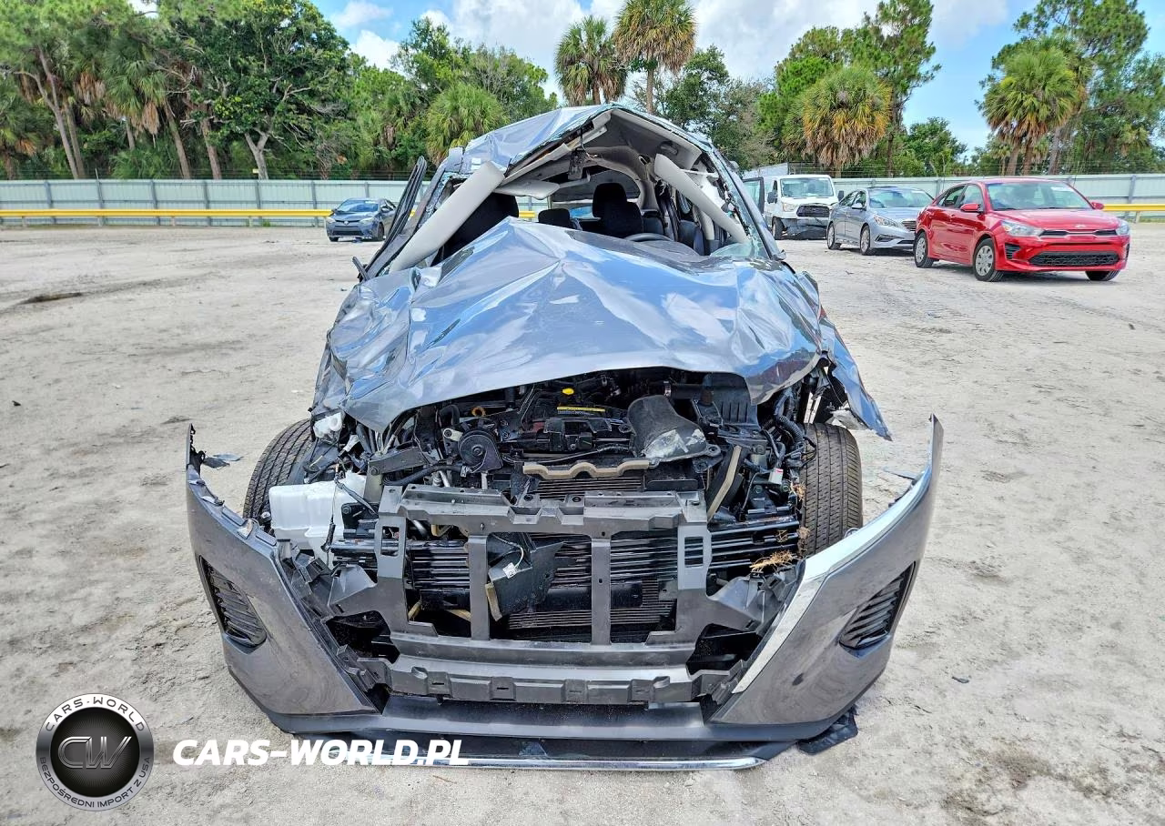 2024 Nissan Kicks S VIN:3N1CP5BV0RL570906 - 5