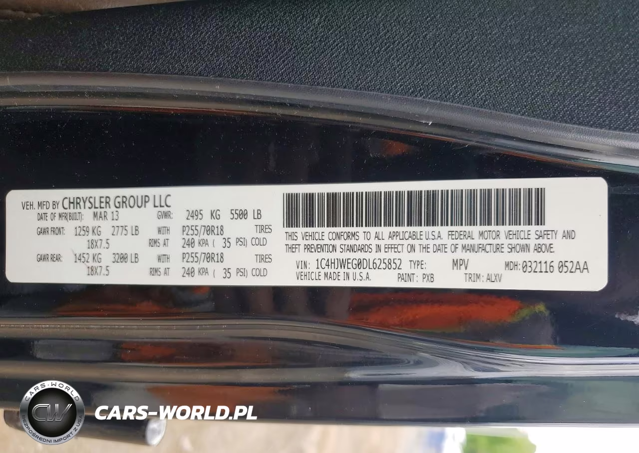 2013 Jeep Wrangler Unlimited Sahara VIN:1C4HJWEG0DL625852 - 13