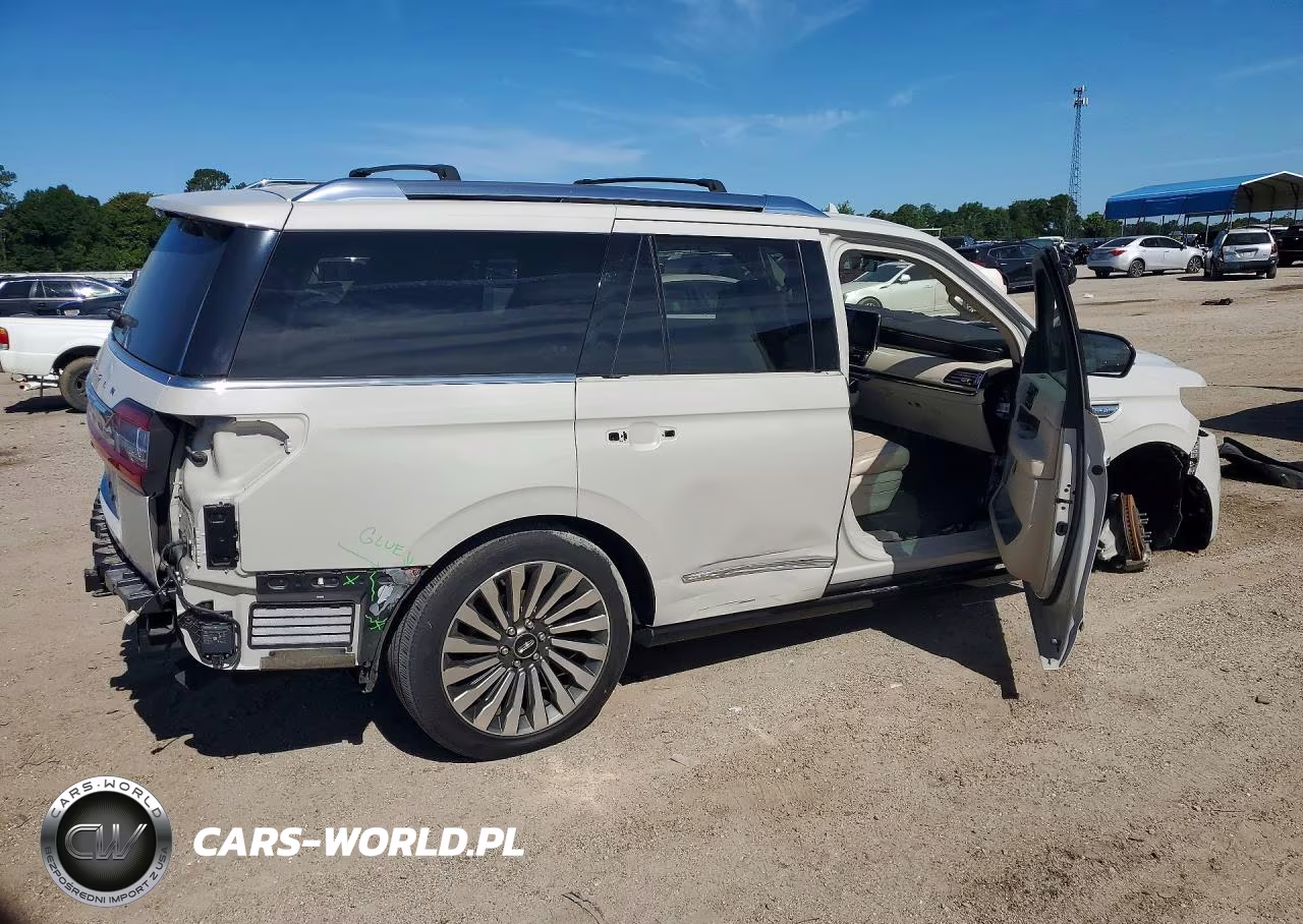 2019 Lincoln Navigator Reserve VIN:5LMJJ2LT2KEL15299 - 3