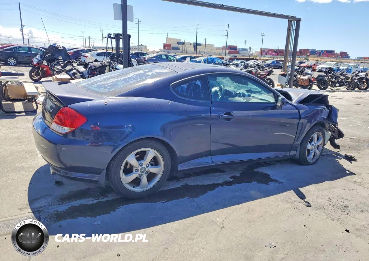 2005 Hyundai Tiburon Gs VIN:KMHHM65D95U157351 - 3