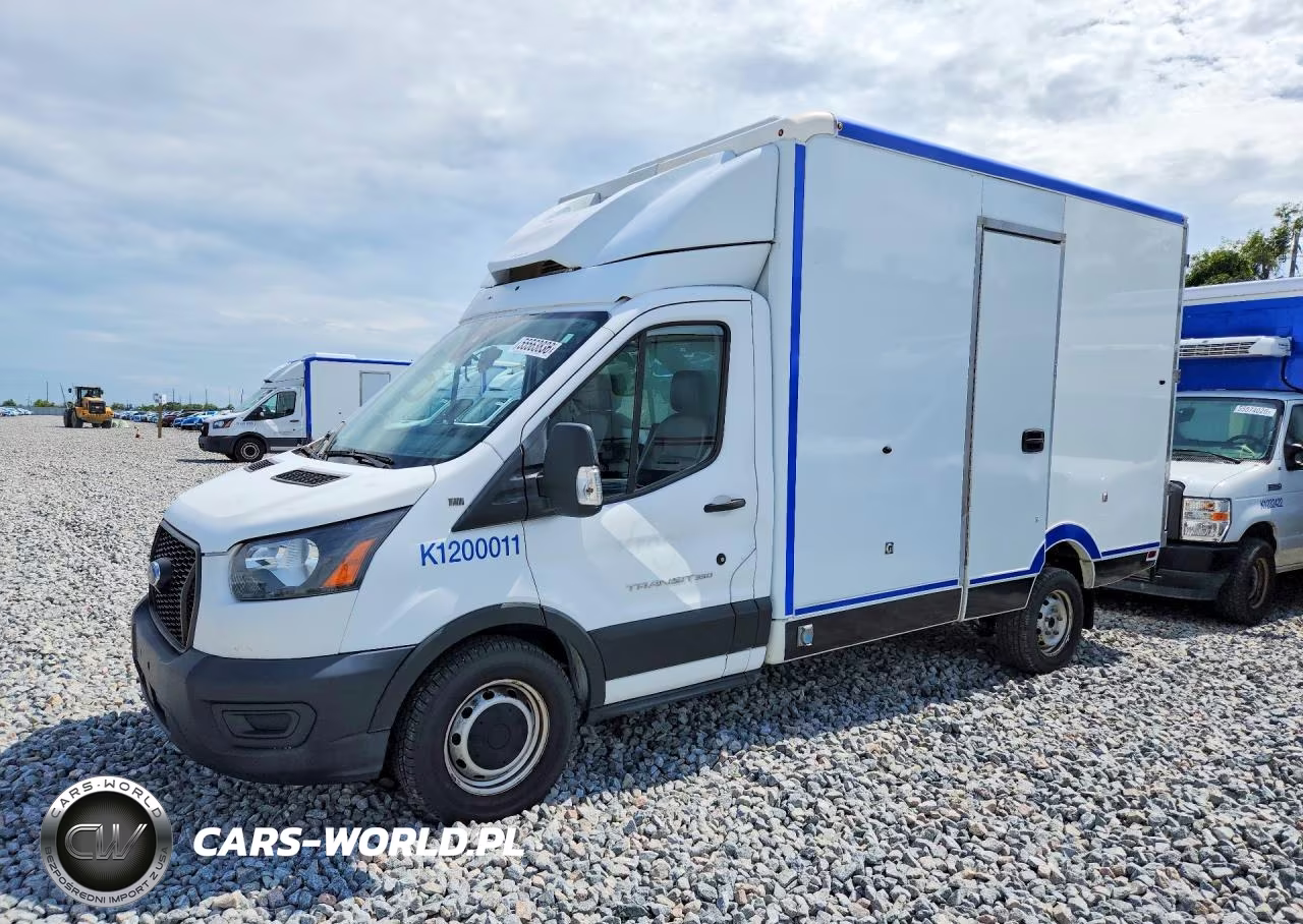 2020 Ford Transit Delivery Truck – zdjęcie 1 z 13