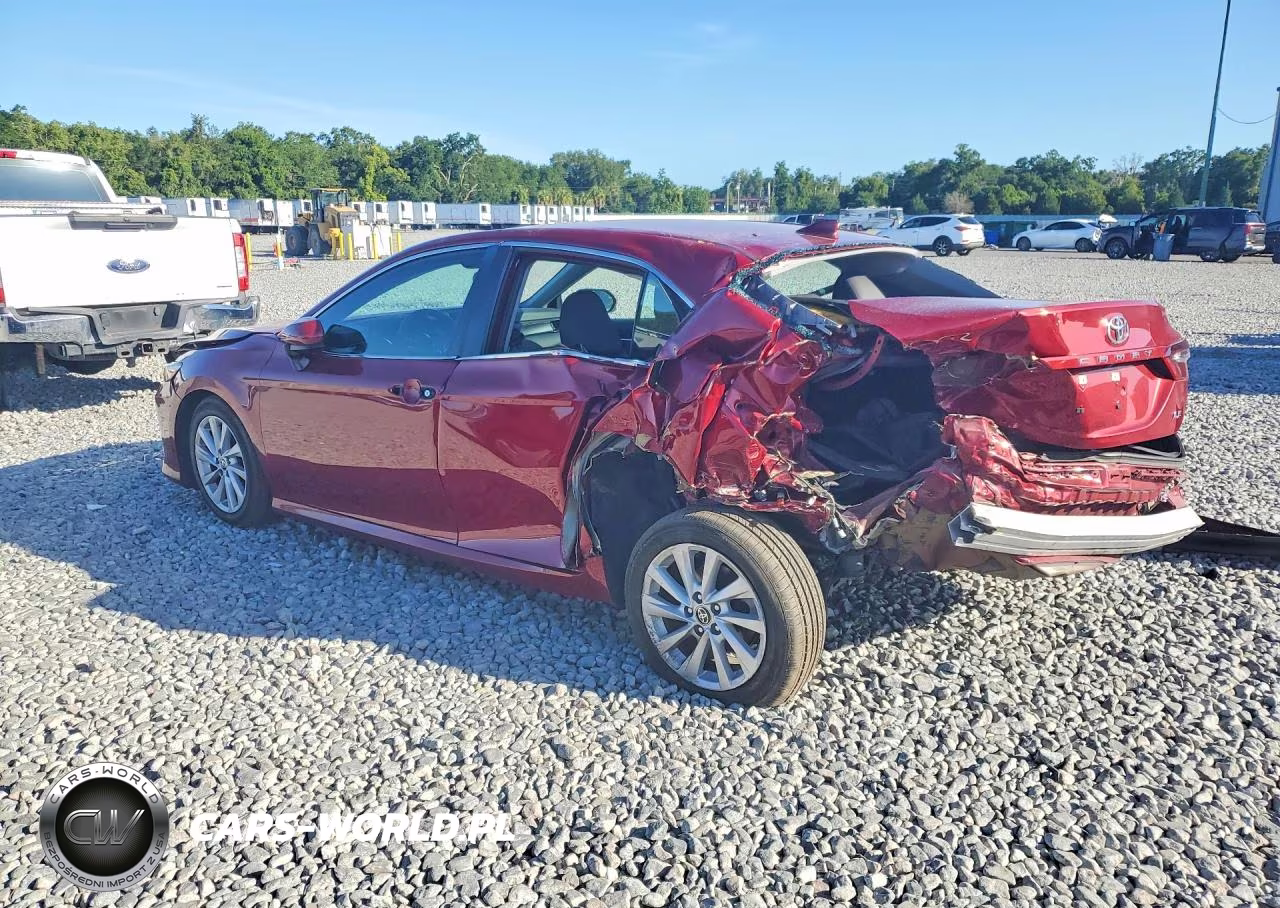 2022 Toyota Camry Le VIN:4T1C11AK8NU685764 - 2