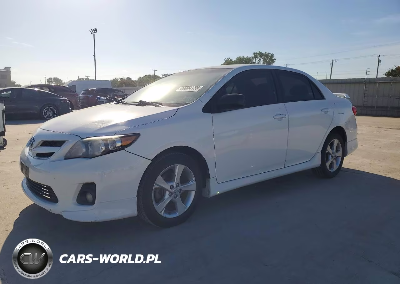 2013 Toyota Corolla S – zdjęcie 1 z 12