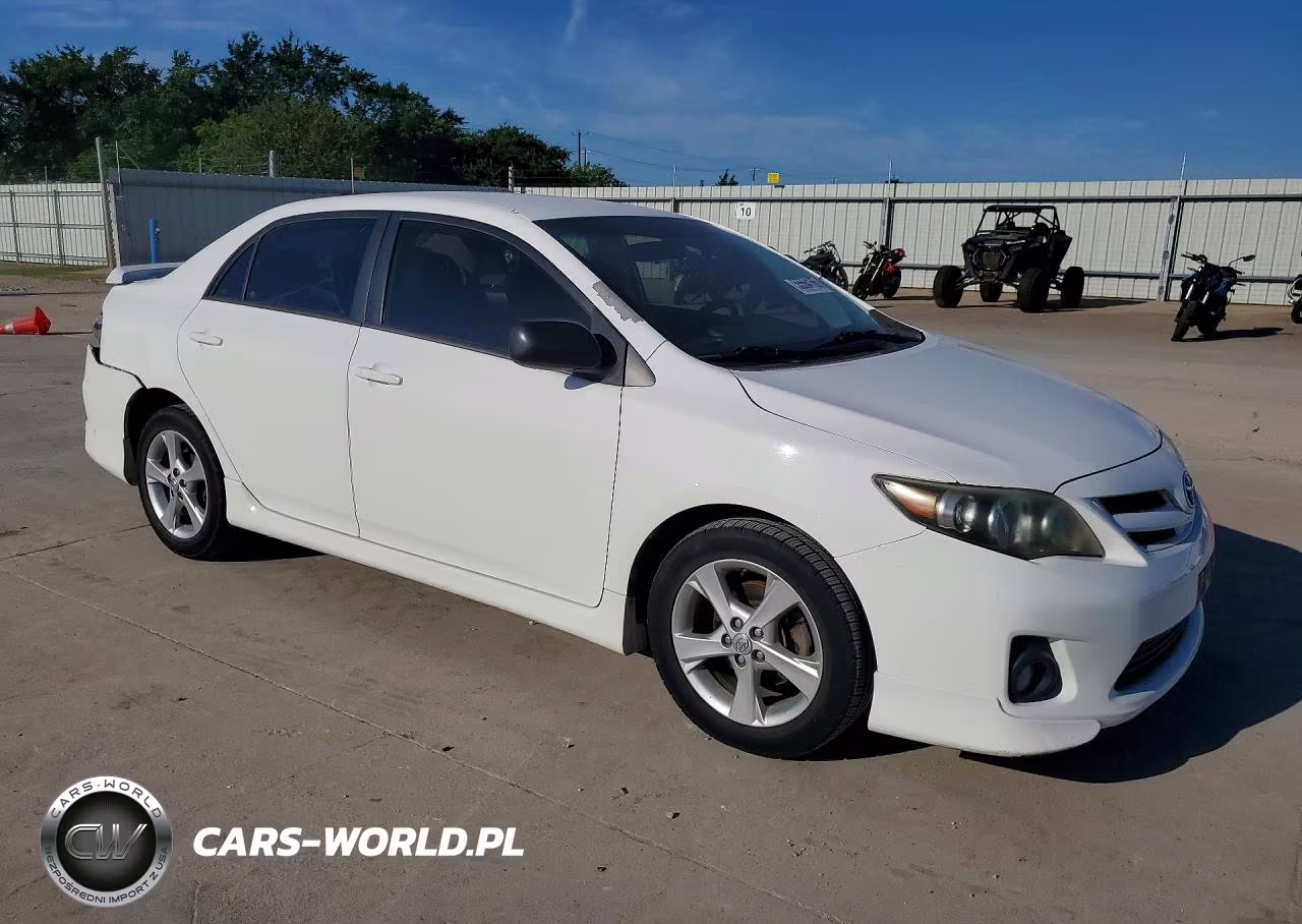 2013 Toyota Corolla S VIN:5YFBU4EE8DP184687 - 4