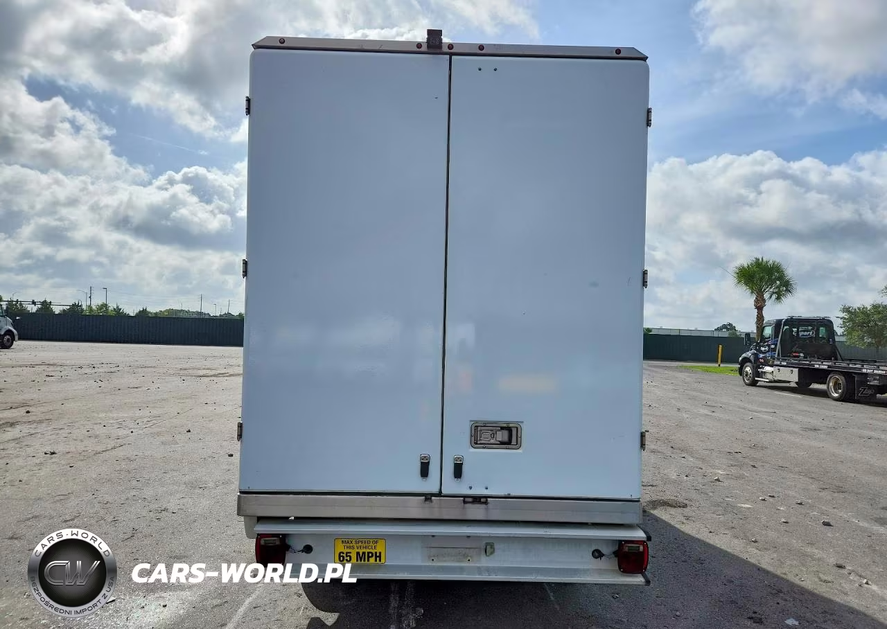 2020 Ford Transit Delivery Truck VIN:1FDBW5Z87LKB07483 - 6