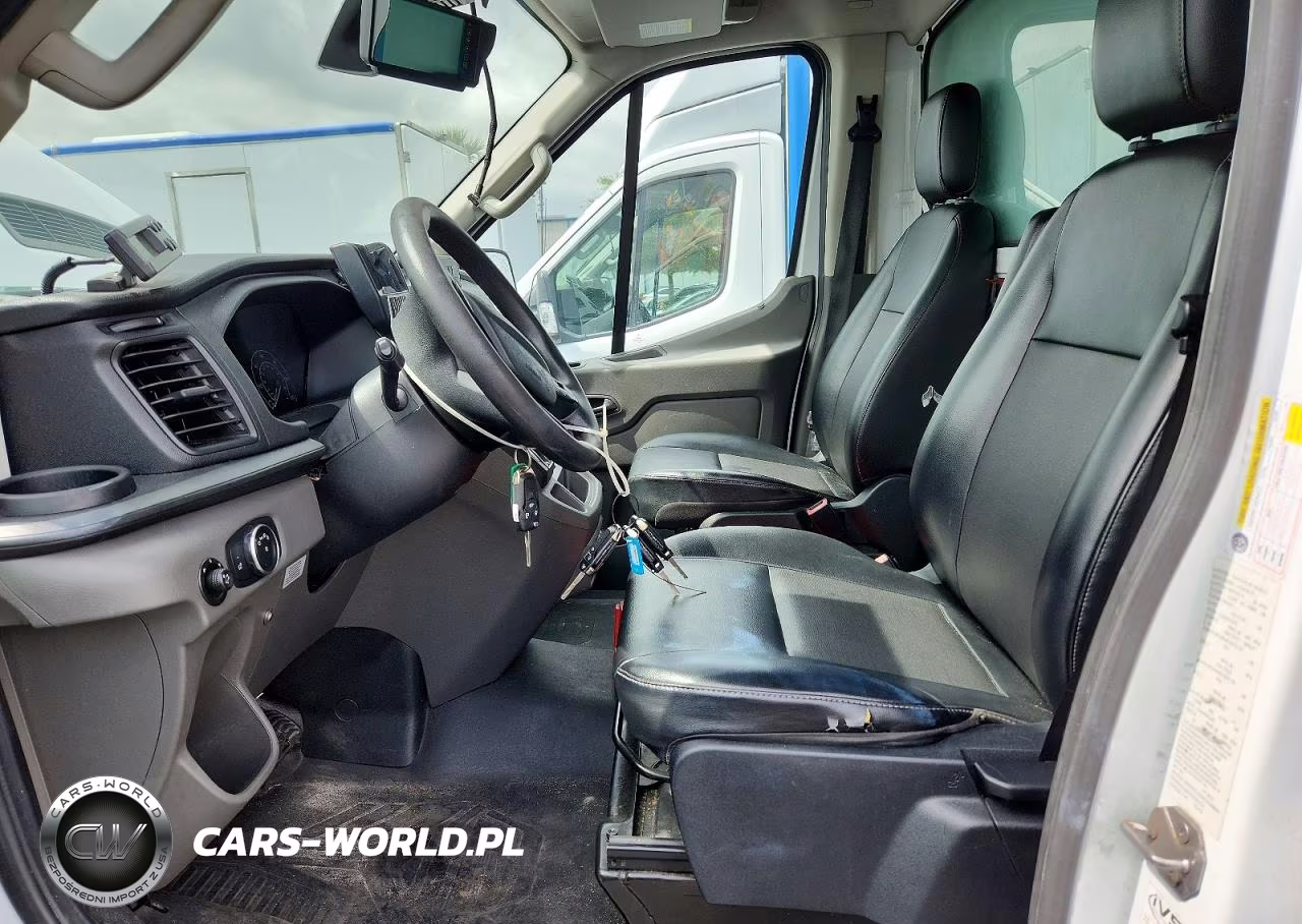 2020 Ford Transit Delivery Truck VIN:1FDBW5Z80LKB30314 - 7