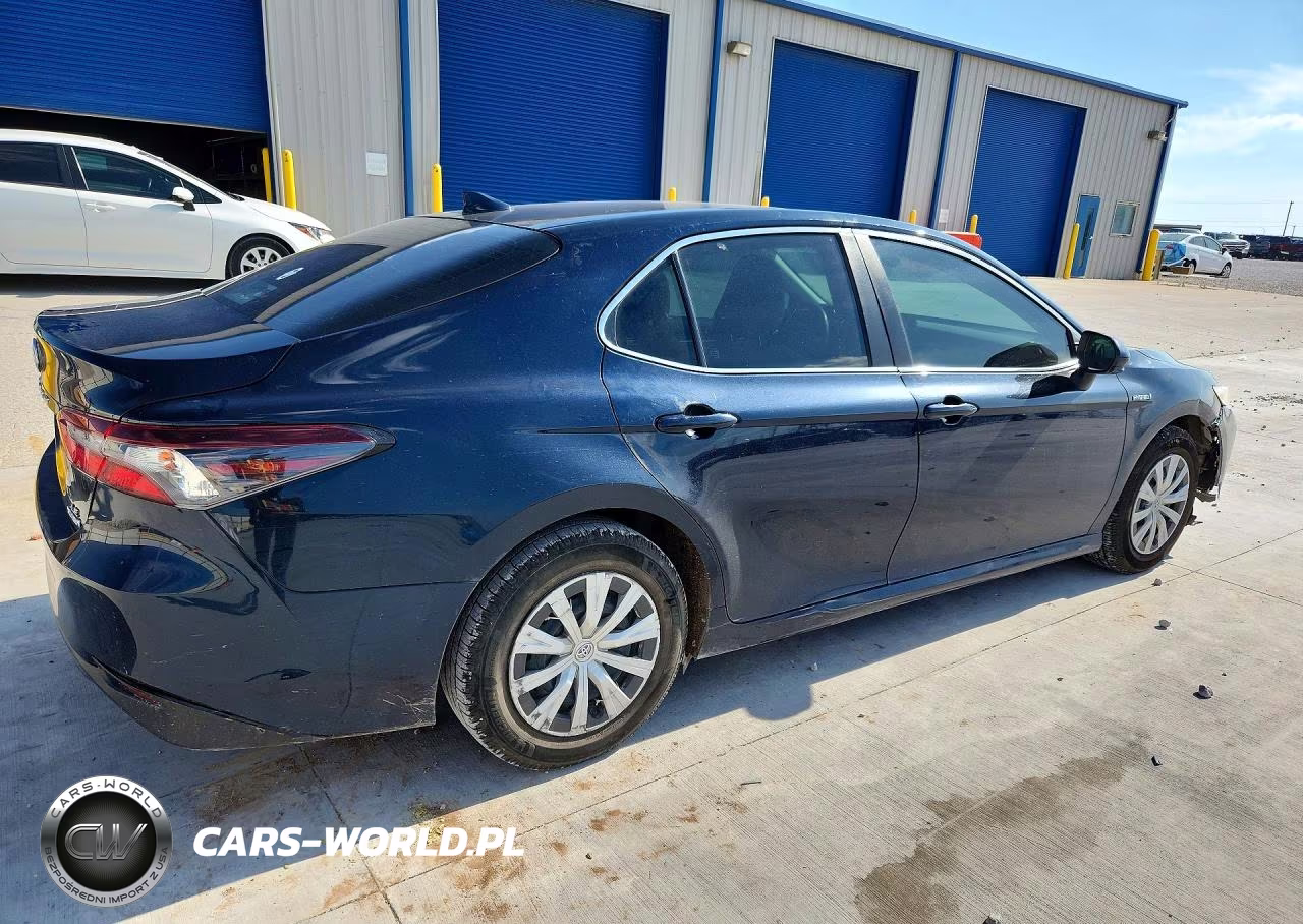2021 Toyota Camry Le VIN:4T1C31AK5MU547558 - 3