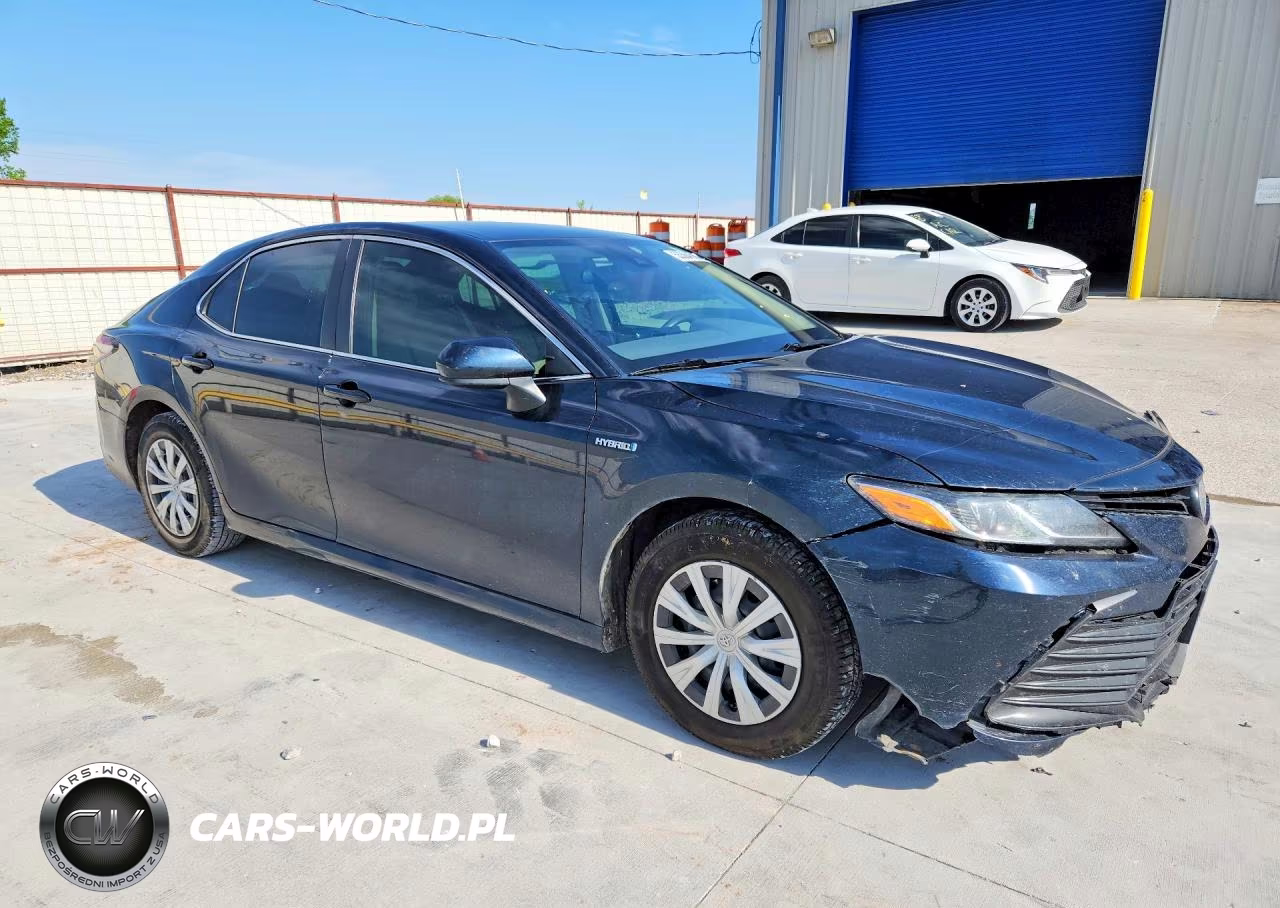 2021 Toyota Camry Le VIN:4T1C31AK5MU547558 - 4