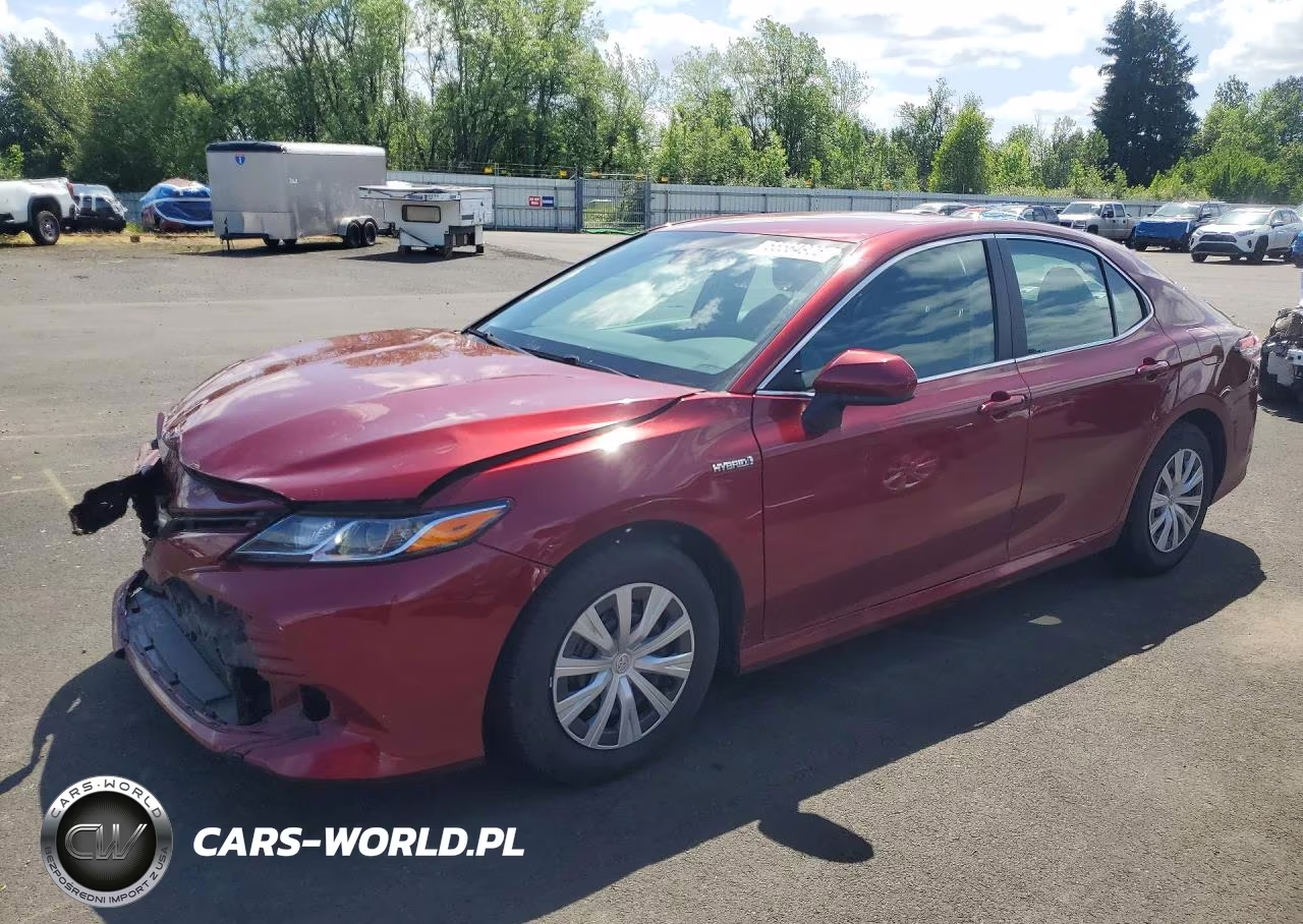 2019 Toyota Camry Le – zdjęcie 1 z 12