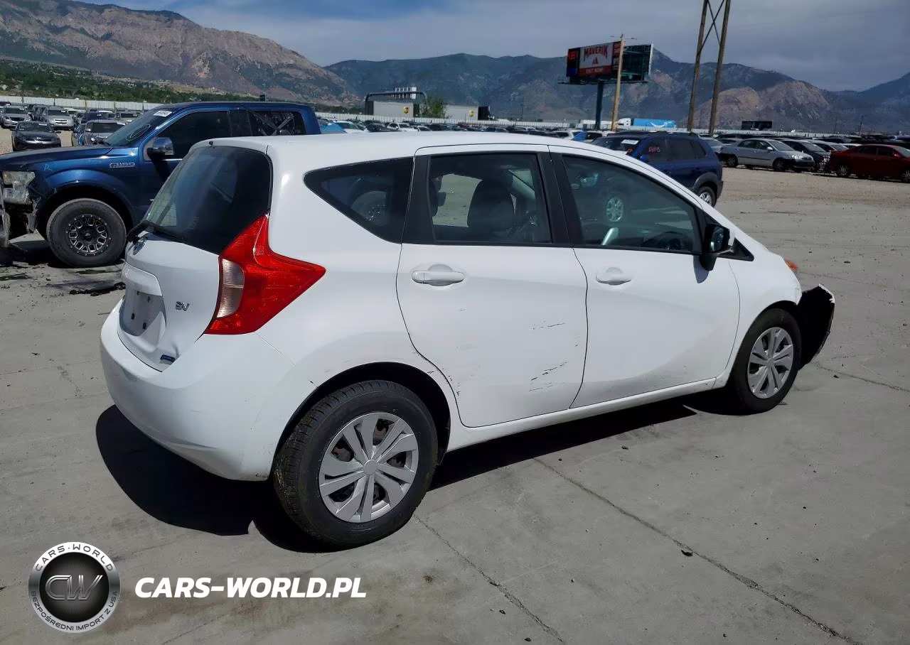 2015 Nissan Versa Note Sv VIN:3N1CE2CP6FL403661 - 3