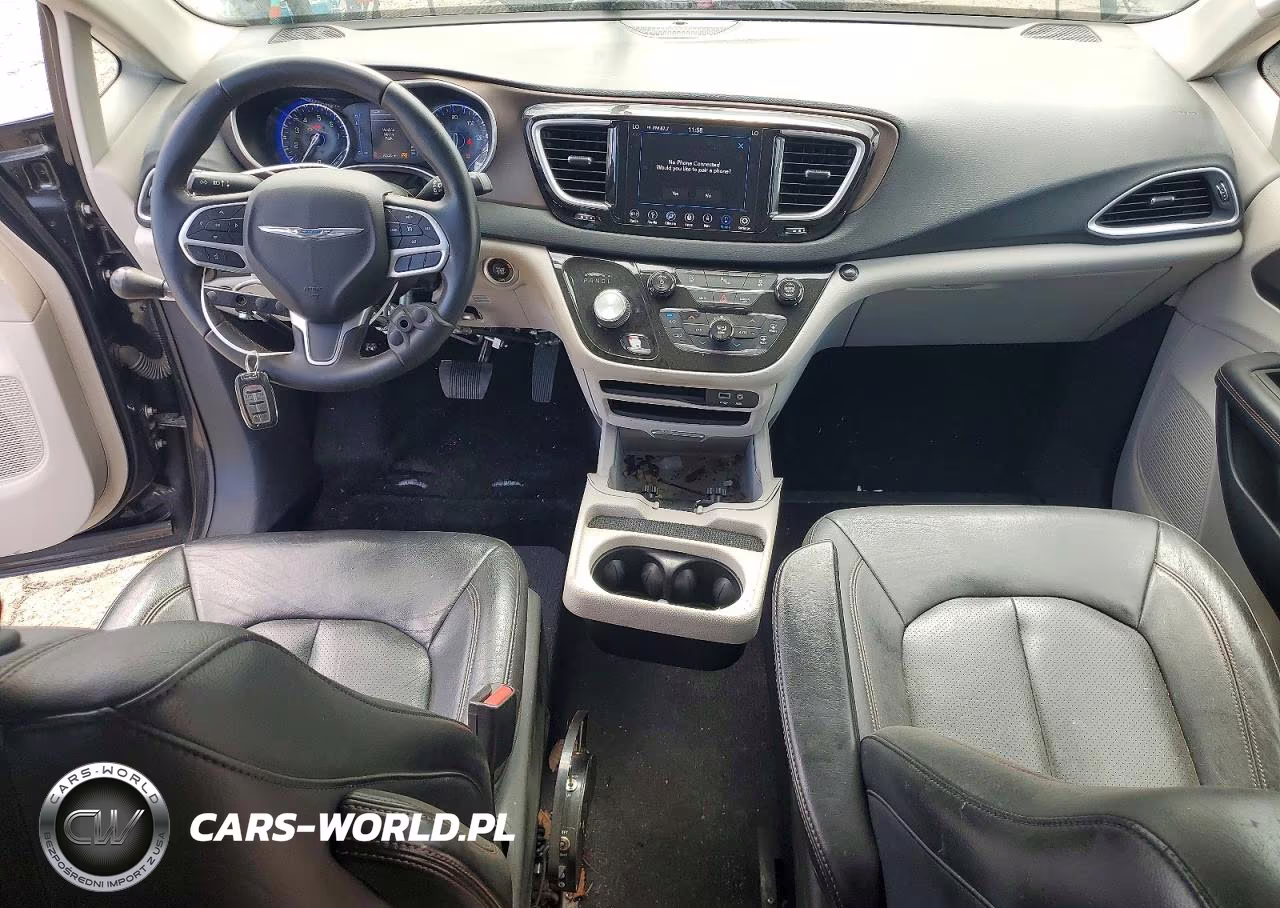 2018 Chrysler Pacifica Touring L VIN:2C4RC1BG8JR314923 - 8