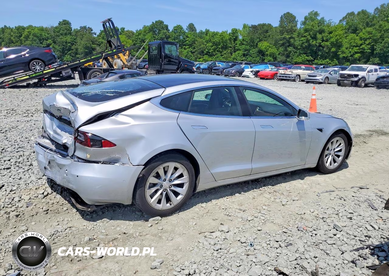 2017 Tesla Model S VIN:5YJSA1E20HF199716 - 3
