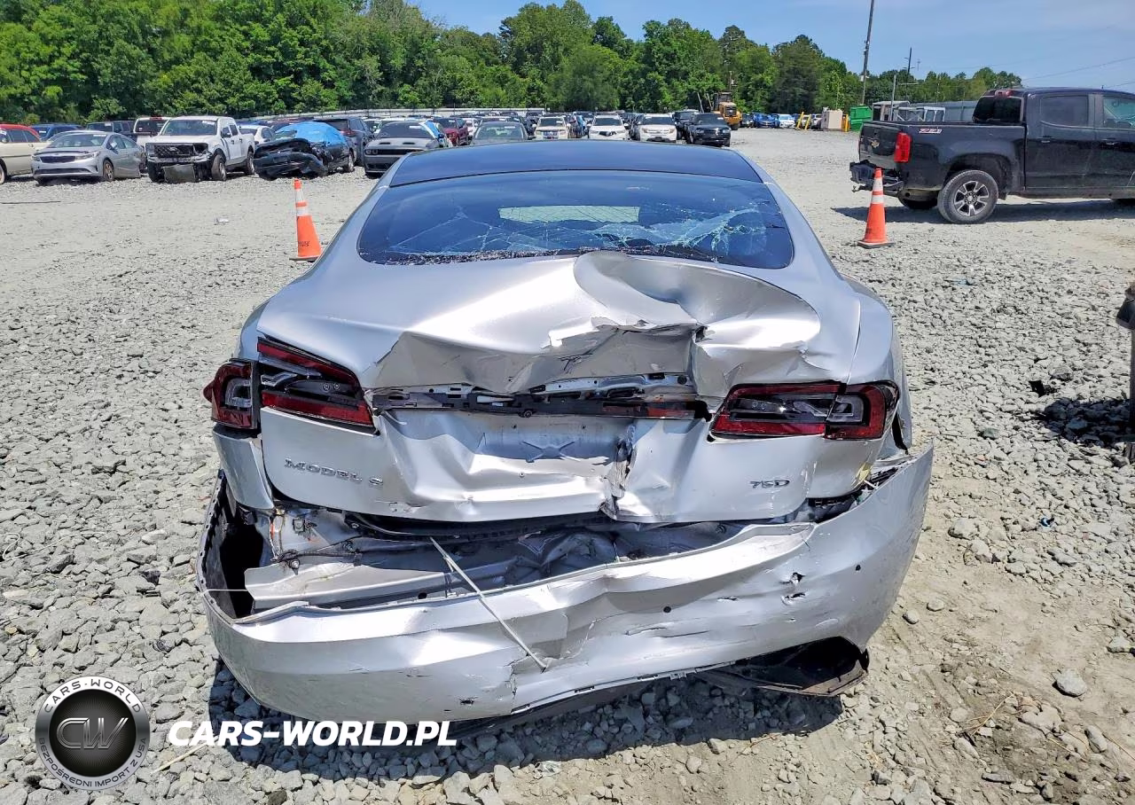 2017 Tesla Model S VIN:5YJSA1E20HF199716 - 6