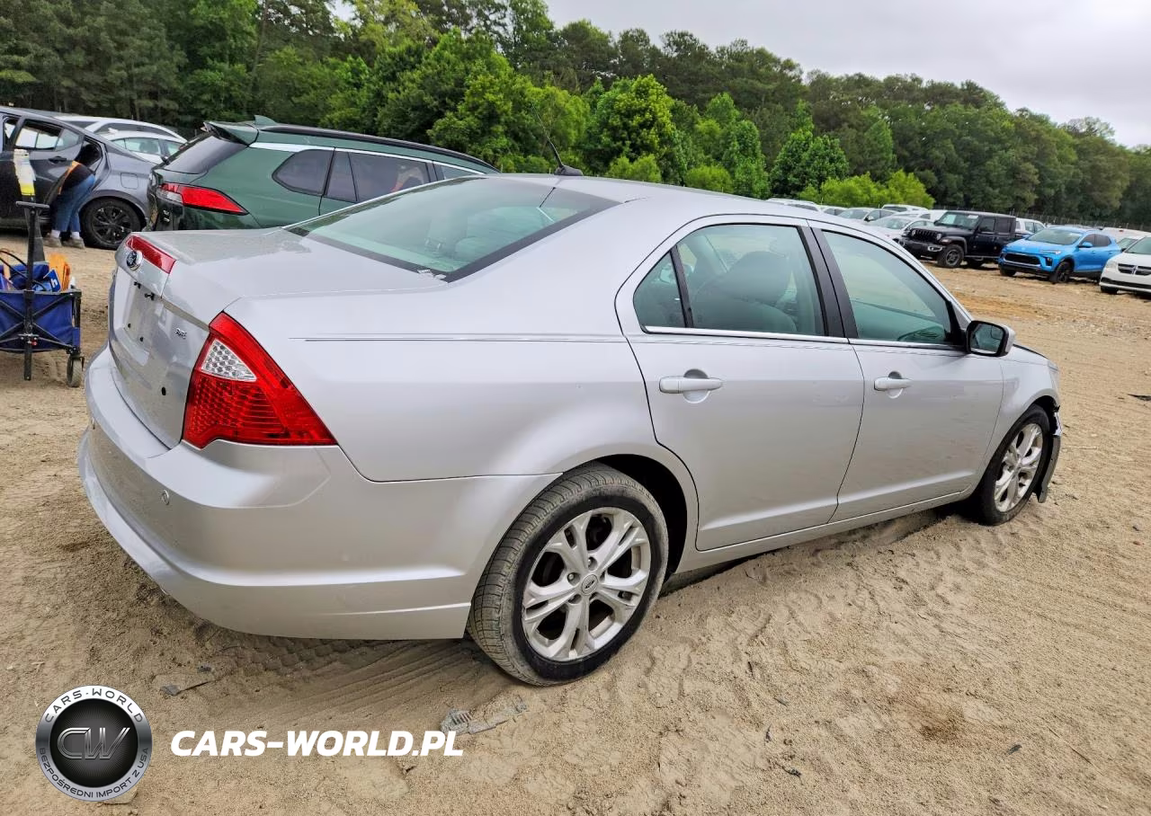 2012 Ford Fusion Se VIN:3FAHP0HA7CR309258 - 3