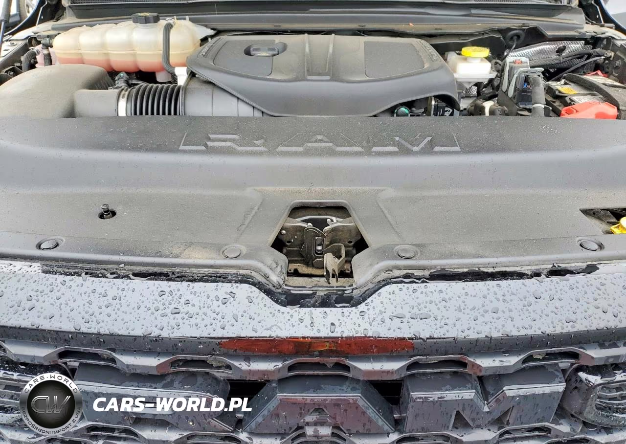 2025 Ram 1500 Big Horn VIN:1C6SRFFP6SN772831 - 11