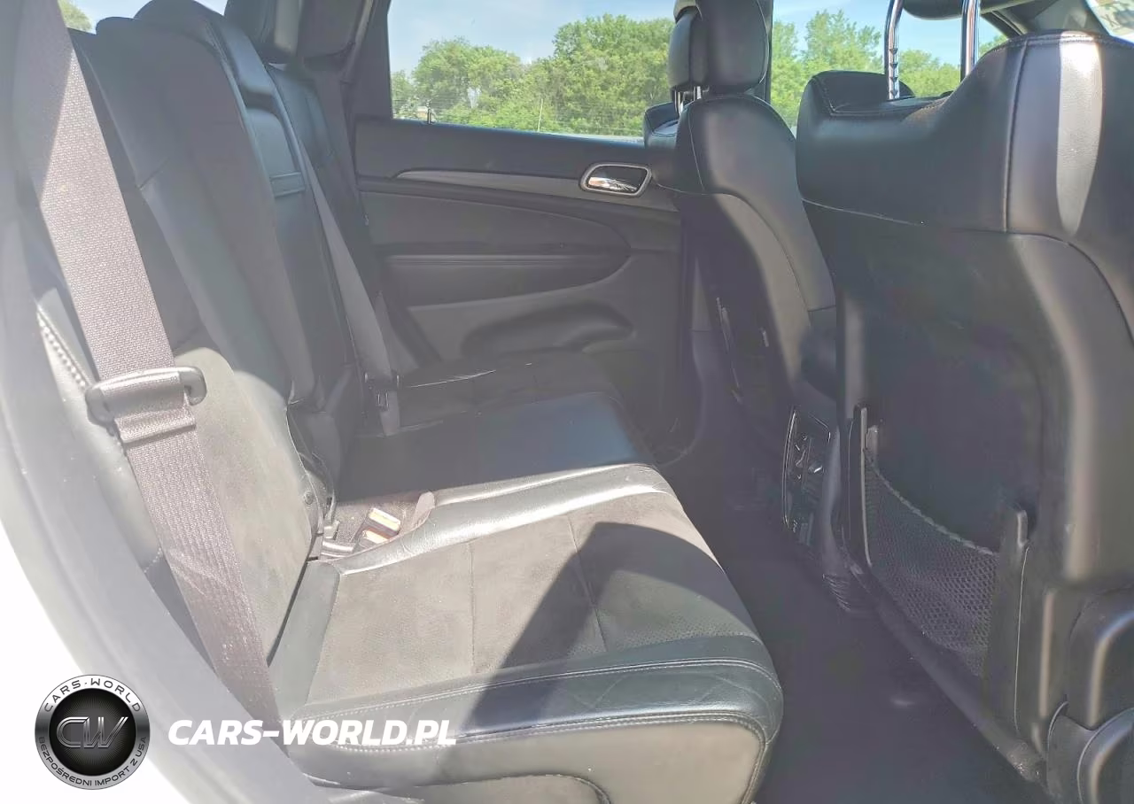 2020 Jeep Grand Cherokee Laredo VIN:1C4RJFAG7LC179188 - 11