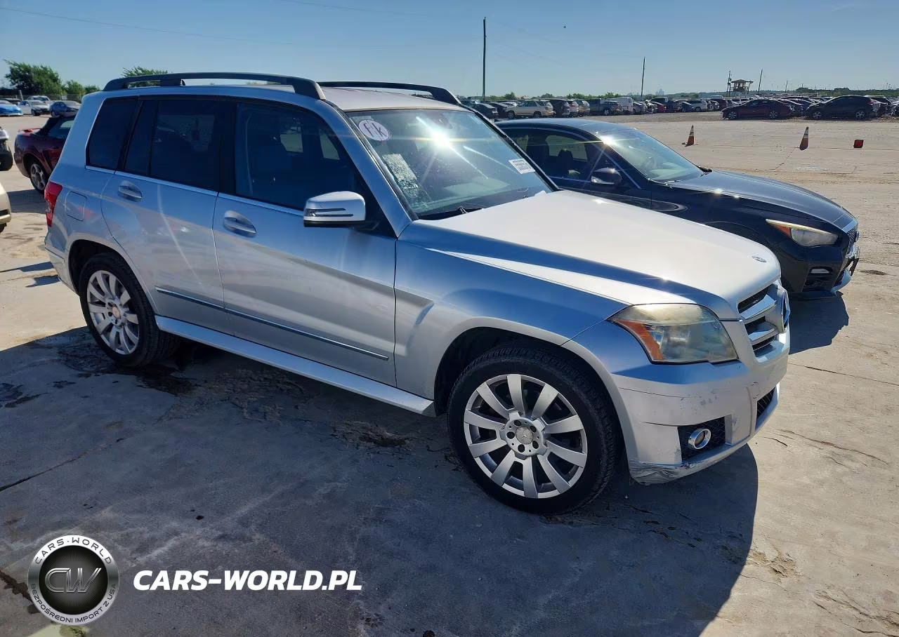 2010 Mercedes-Benz Glk 350 VIN:WDCGG5GB9AF333773 - 4