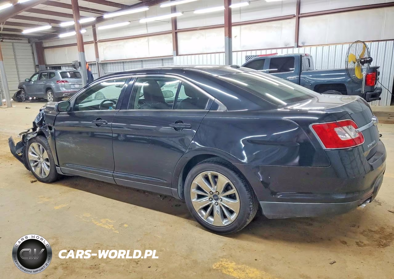 2010 Ford Taurus Limited VIN:1FAHP2FW8AG137031 - 2