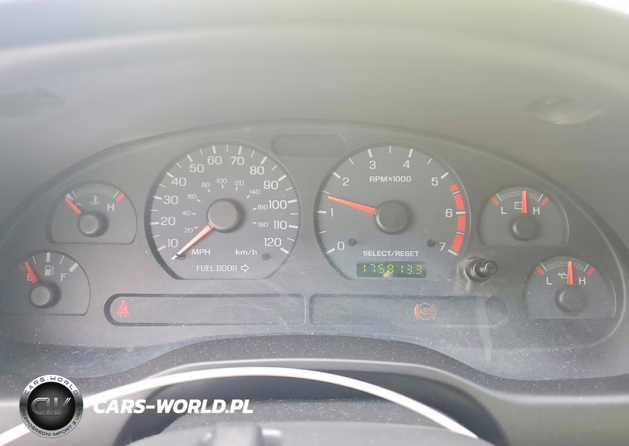 2003 Ford Mustang VIN:1FAFP40423F439711 - 9