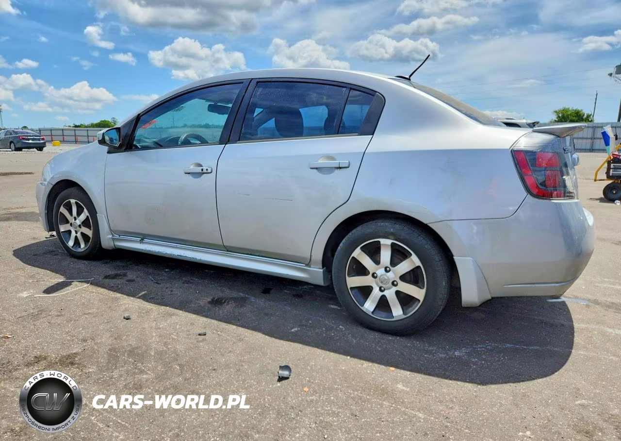2012 Nissan Sentra 2.0 VIN:3N1AB6AP7CL683581 - 2