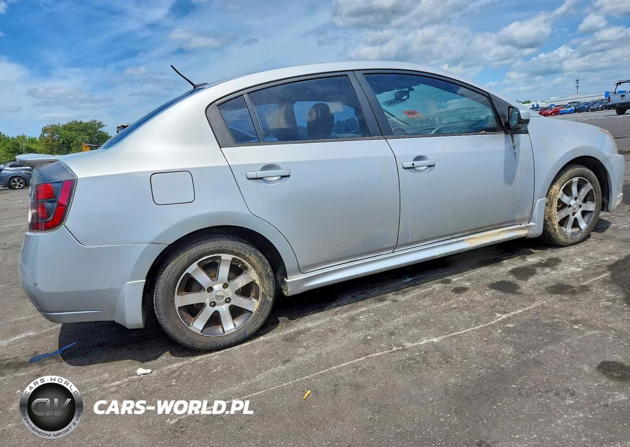 2012 Nissan Sentra 2.0 VIN:3N1AB6AP7CL683581 - 3