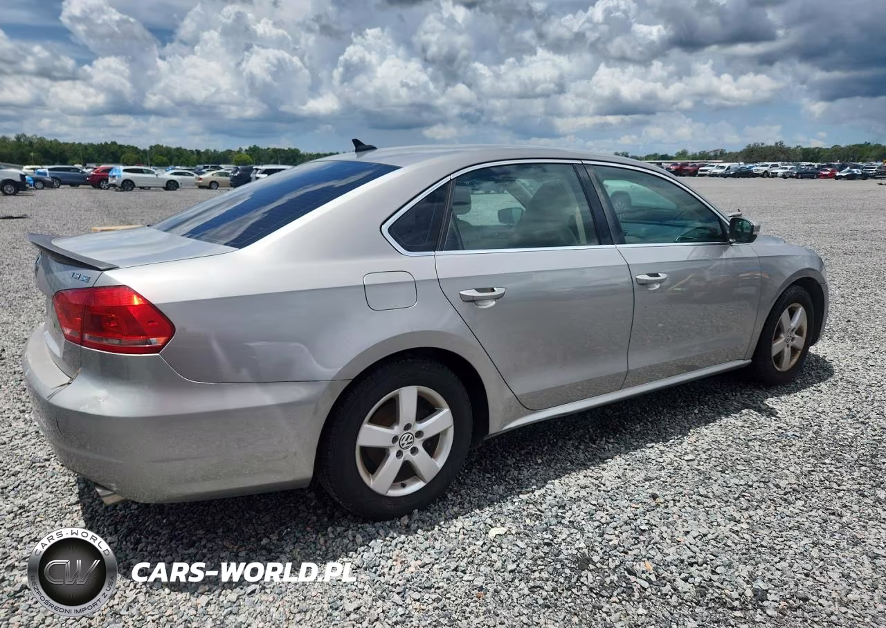 2014 Volkswagen Passat Se VIN:1VWBT7A32EC057871 - 3