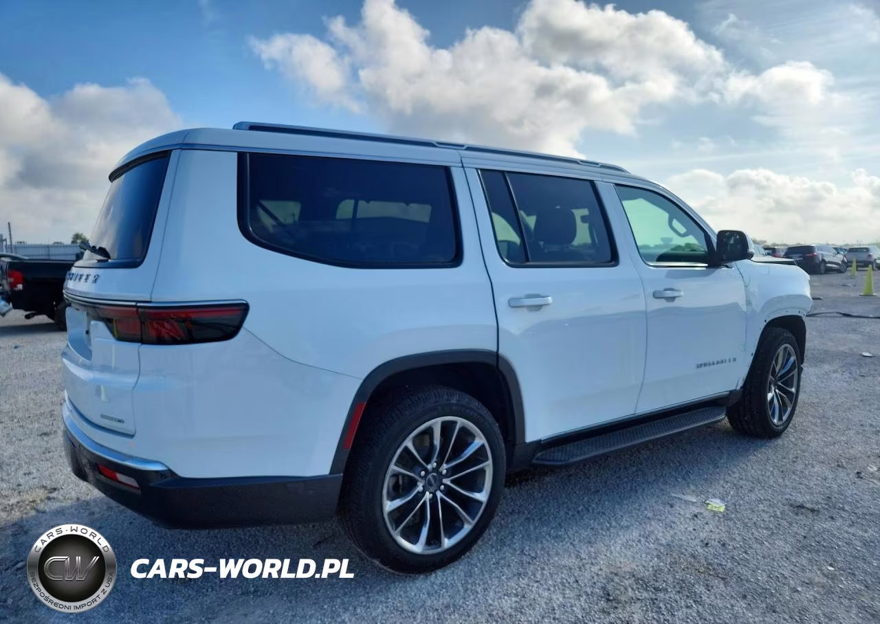 2022 Jeep Wagoneer Series Ii VIN:1C4SJUBT8NS109256 - 3
