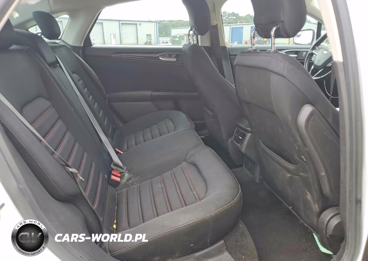 2013 Ford Fusion Se VIN:3FA6P0HRXDR201277 - 10